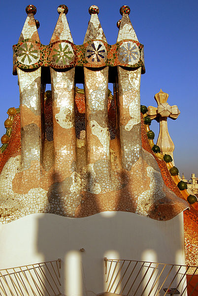 kominy-gaudi-casa-batllo